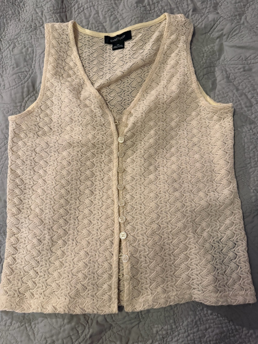 Sanctuary Cream Button-Front Knit V-Neck Tank